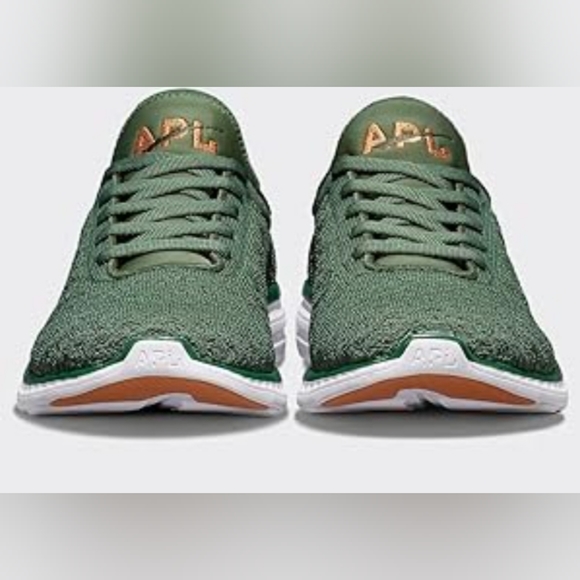 APL: Athletic Propulsion Labs Women's Techloom Phantom, Great Green/White/Gum, 8 - Picture 2 of 11